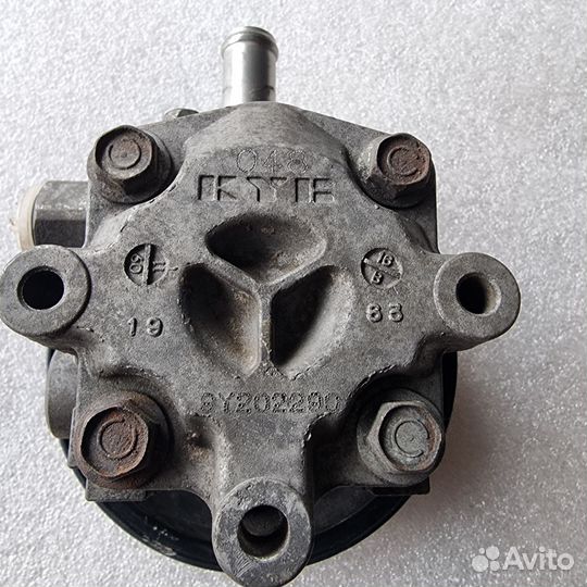 Насос гидроусилителя Dodge Caliber