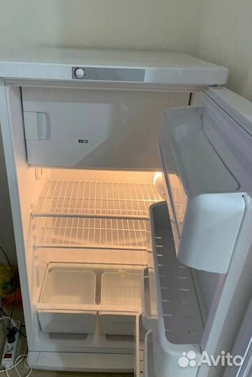 Холодильник indesit