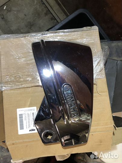 Yamaha Drag Star 98 xvs650 xvs400 левый бардачок