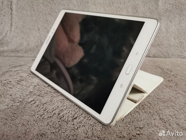 Samsung Galaxy Tab A 9.7