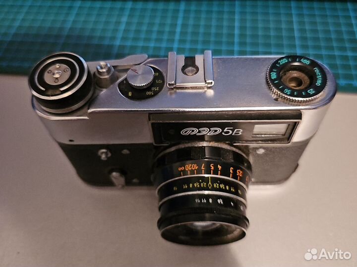 Плёночный фотоаппарат фэд 5В