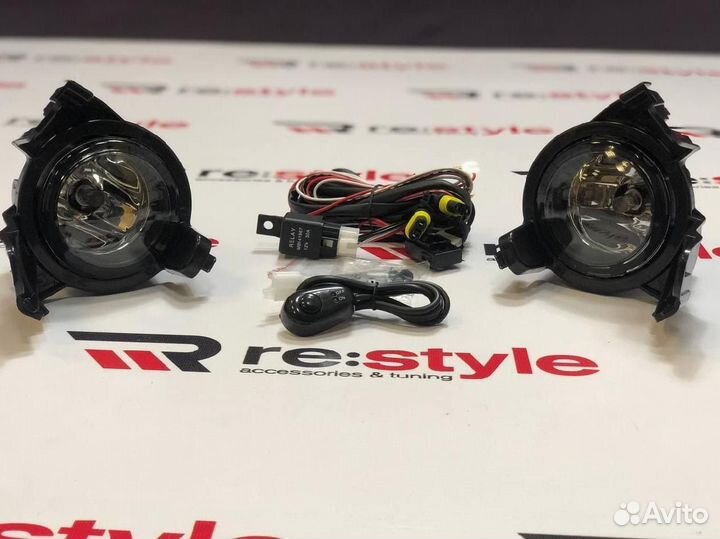 Противотуманные фары Nissan NV200