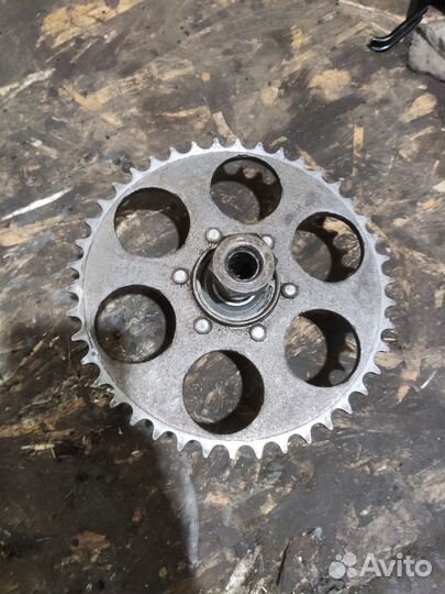 Задняя звезда Иж