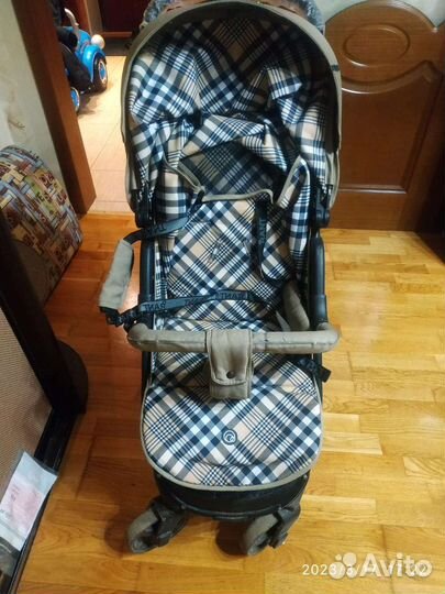 Детская коляска прогулочная