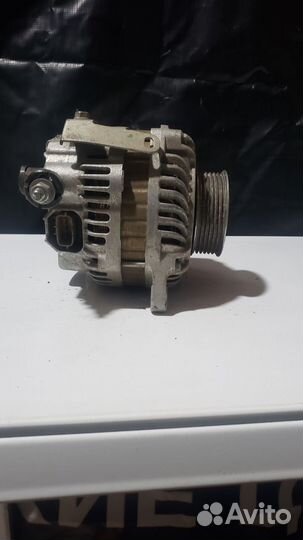 Генератор Mitsubishi Grandis NA4W 4G69