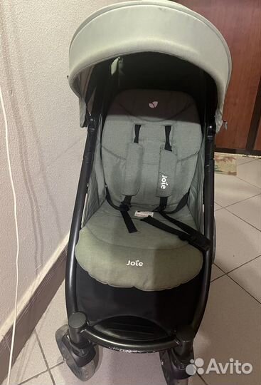Прогулочная коляска joie