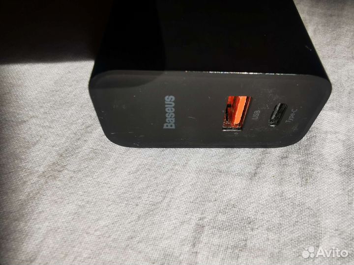 Зарядное устройство baseus