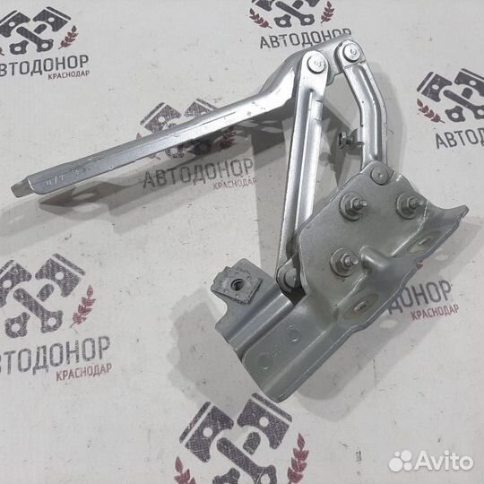 Петля капота левая Opel Astra J A14NET 2012