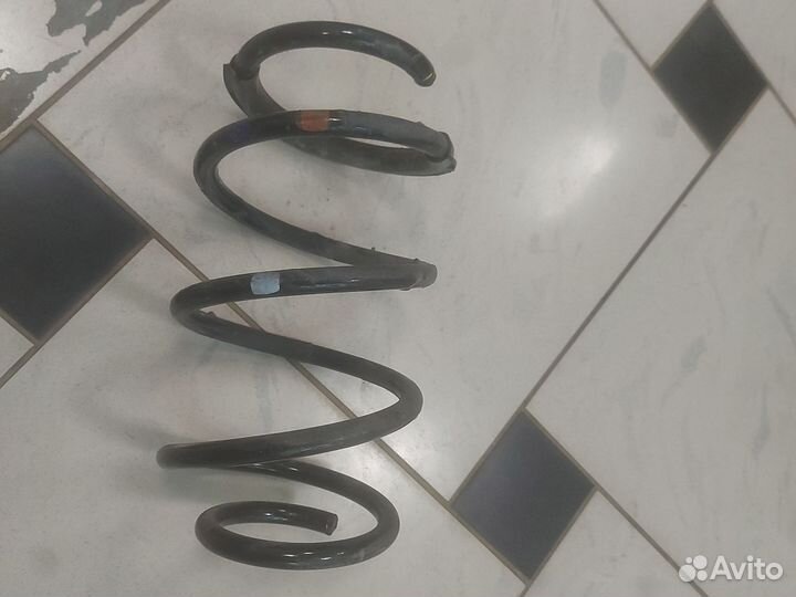 Пружина для амортизатора передняя,левая для ix35