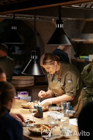 Повар су-шеф в ресторан Расо