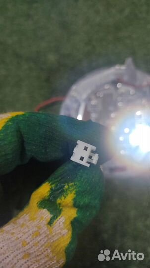 Фонарь задний наружный правый Toyota Verso R2 2017