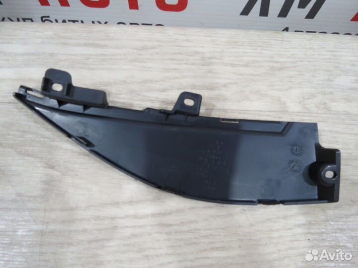 Накладка консоли левая Mitsubishi Outlander XL