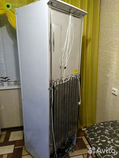 Холодильник бу Pozis