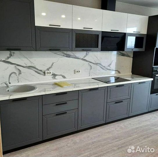 Кухня новая