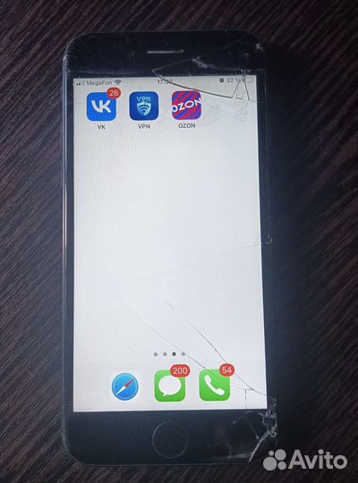 iPhone 7, 32 ГБ