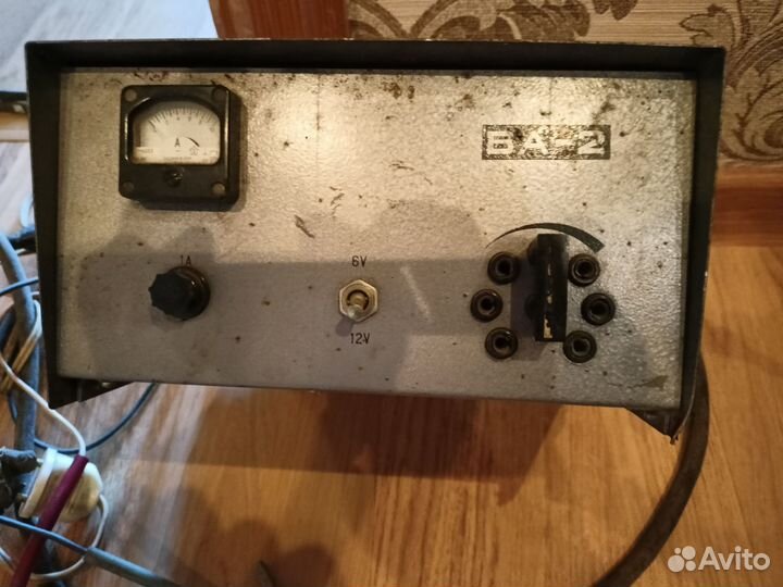 Зарядка для автомобильного аккумулятора