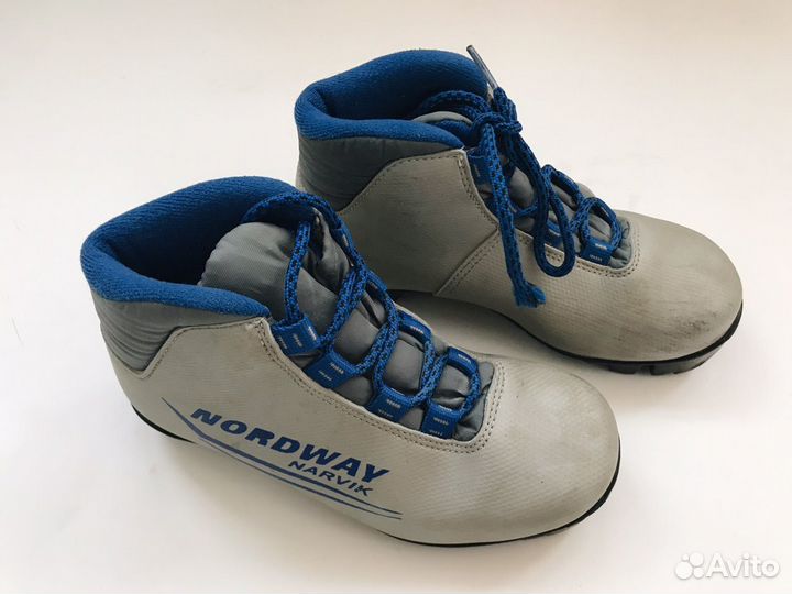 Лыжные ботинки детские, 32 размер