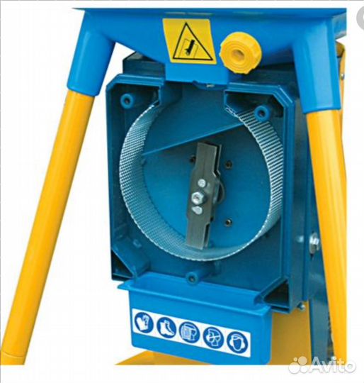 Зернодробилка Novital Golia 4V 750 Вт