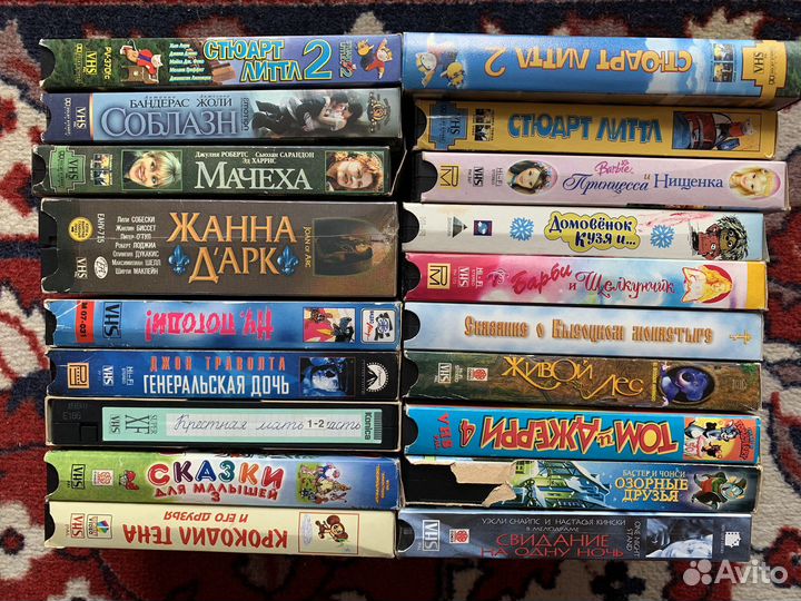 DVD MP3 VHS диски кассеты