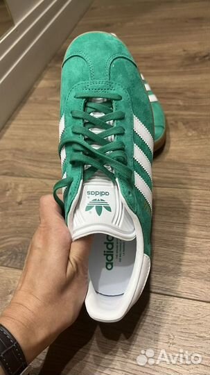 Кроссовки adidas gazelle женские