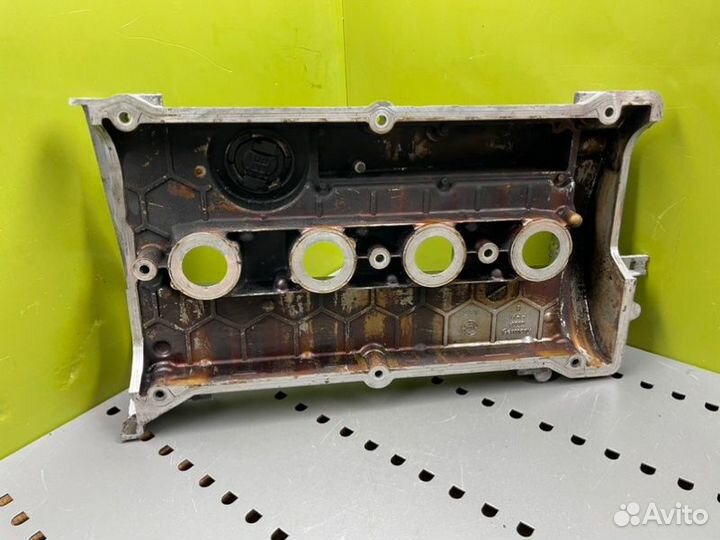 Крышка клапанов Volkswagen Passat B5+ ADR 2000