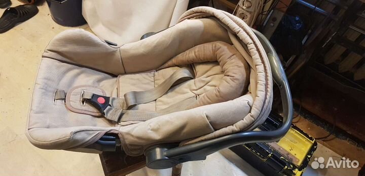 Детское кресло