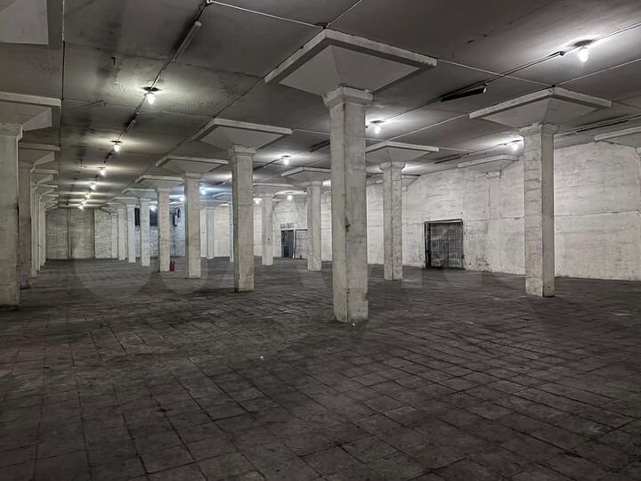 Сдам складское помещение, 880 м²