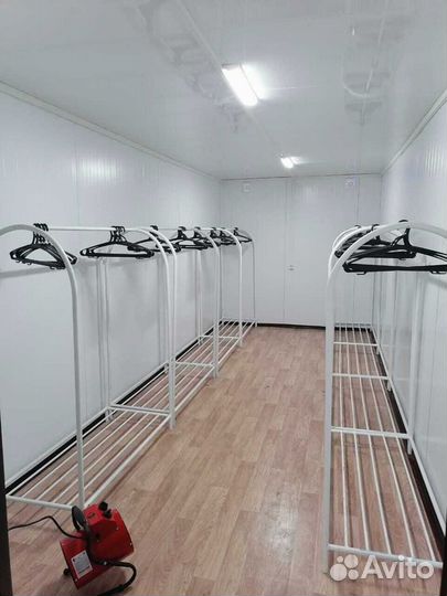 Мобильная бытовка для строителей в аренду