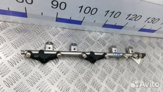 Топливная рампа бензиновая BMW 5 E60/E61 (76F01TJ0