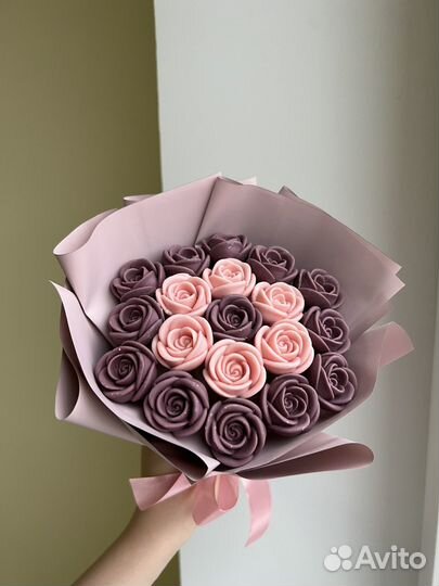 Букет из шоколадных роз