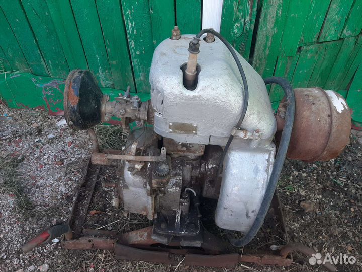 Двигатель умз