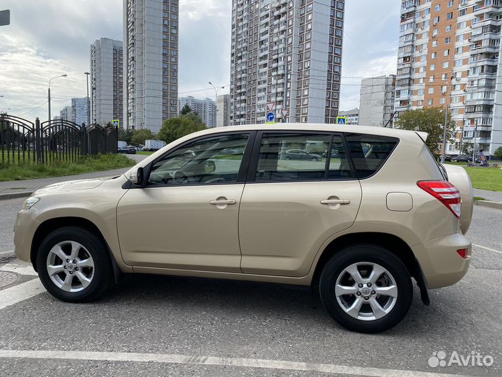 Toyota RAV4 2.0 CVT, 2010, 257 000 км