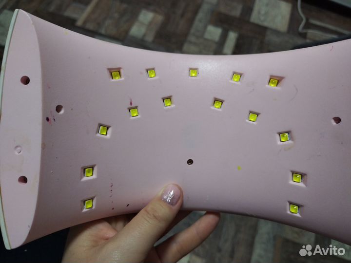 Ультрафиолетовая лампа для гель лака