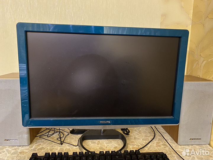 Монитор philips 24