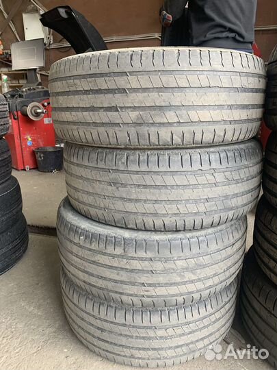 Michelin Latitude Sport 3 235/55 R19 101W