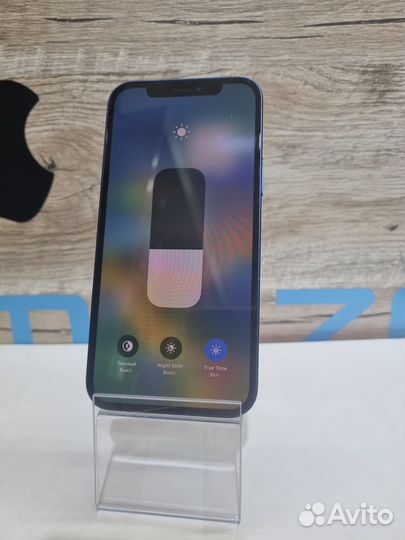 iPhone 12, 64 ГБ