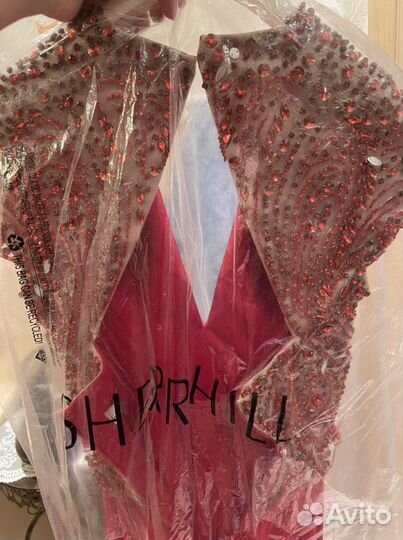 Вечернее платье в пол