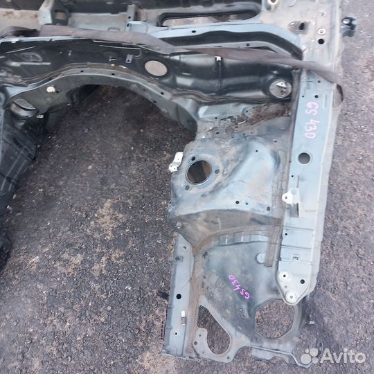 Лексус Gs430 ланжерон передний