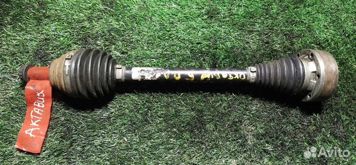 Полуось передняя (привод) Skoda Octavia