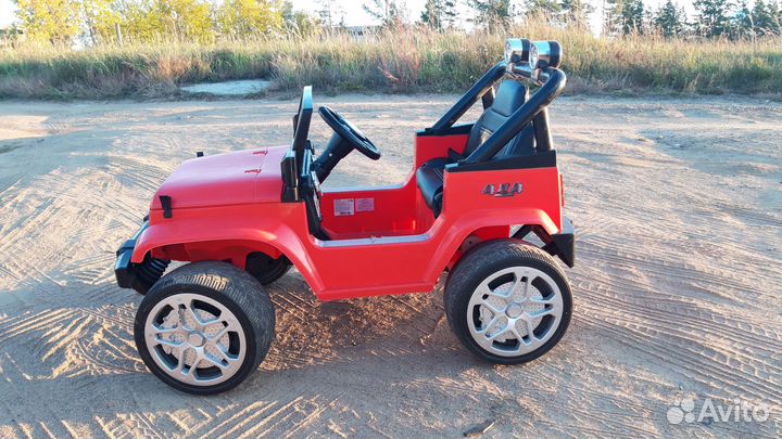 Детский электромобиль джип