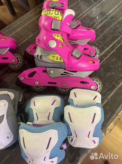 Коньки роликовые с защитой и шлем