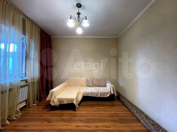 Дом 255,6 м² на участке 14,7 сот.