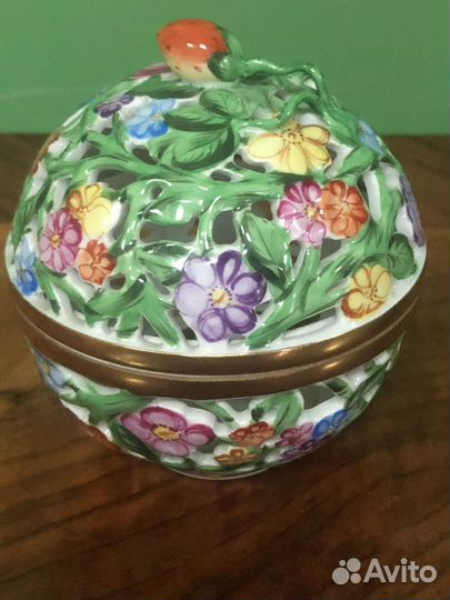 Шкатулка-вазочка Herend