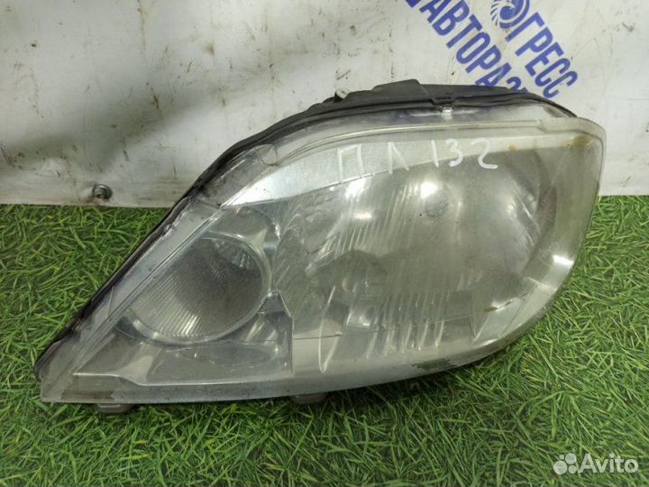 Фара передняя левая Renault Logan седан 1.4