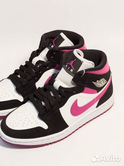 Кроссовки Nike Air Jordan 1 Mid Magenta