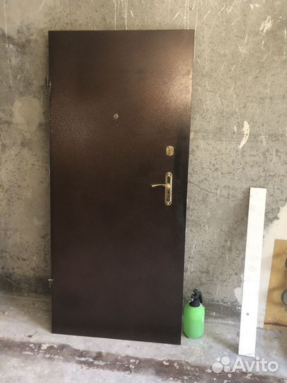 Дверь входная железная бу