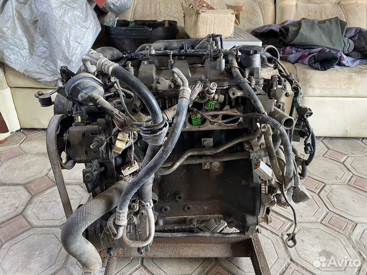 Mazda MPV FS двигатель и коробка механическая