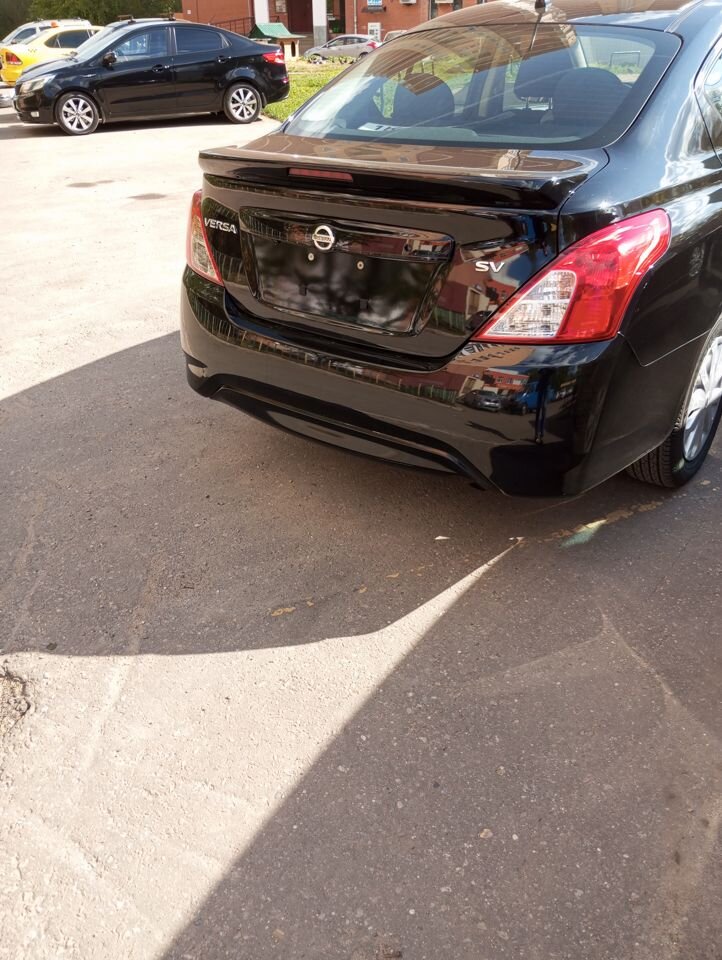 Nissan Versa