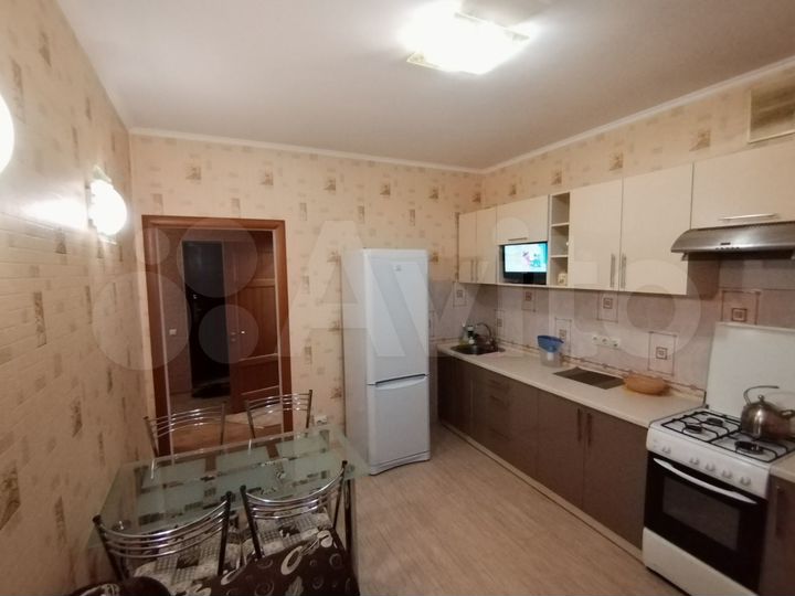 1-к. квартира, 49 м², 8/10 эт.