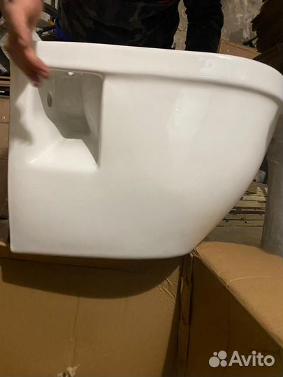 Унитаз новый